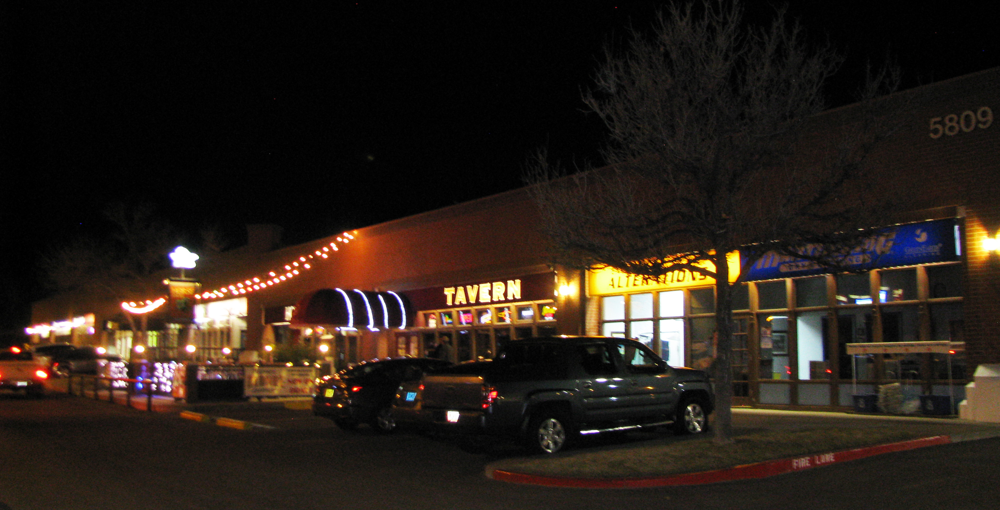 Champs Albuquerque Coronado Mall - 1i1tfo0