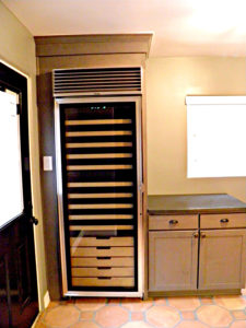 512_Laguna_Blvd._SW_Viking_Wine_Cooler